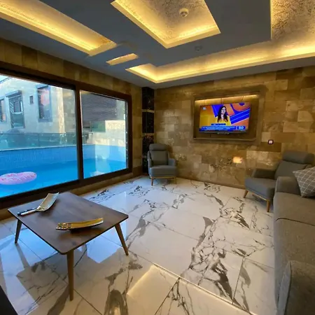 My World Rezidans Villalari 2 No Lu كوشاداسيه